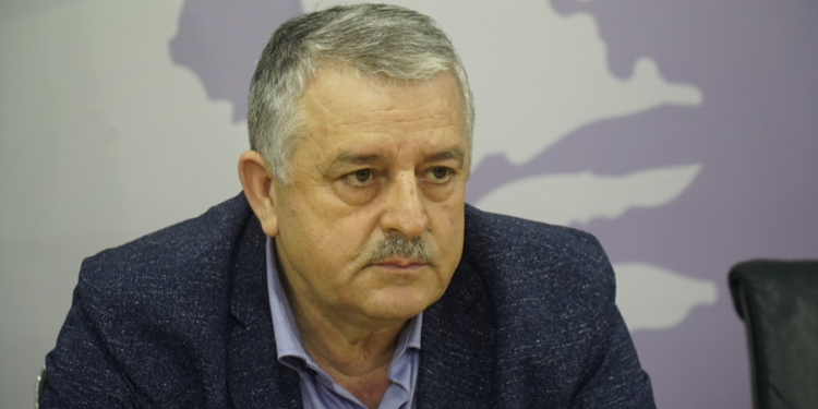 Veliu: Është dashur të kaloj një vit që Lumiri ta pranoj se Osmani nuk është presidente e të gjithëve