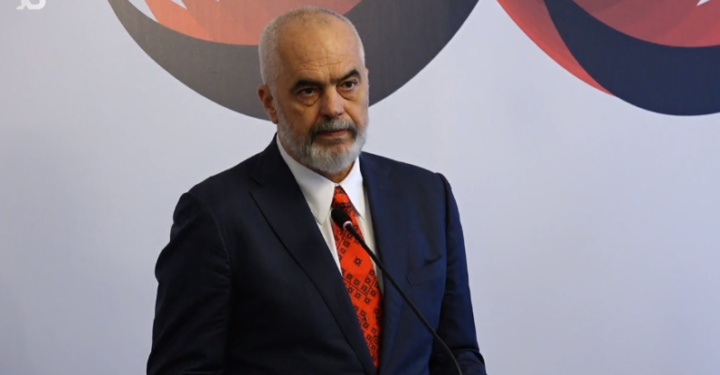 Rama: Qeverinë Kurti mund ta rrëzojë një protestë e Albinit, ndryshe s’ka kush e rrëzon