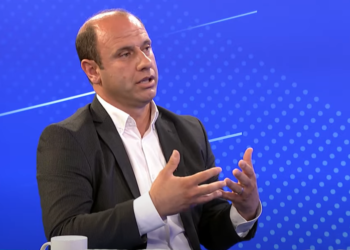 Hyseni: Rasti i Manastirit të Deçanit është problem politik