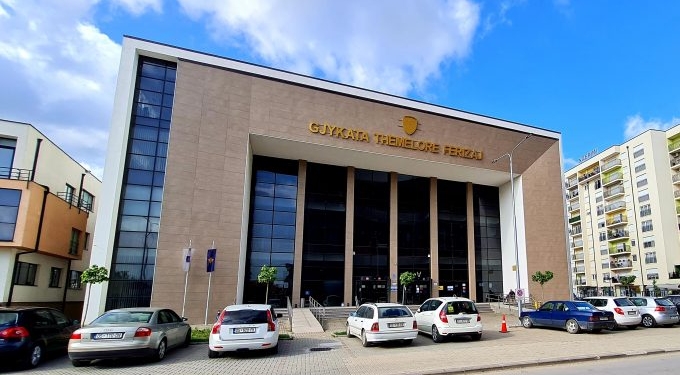 Gjykata në Ferizaj cakton arrest shtëpiak ndaj të dyshuarit për sulm seksual