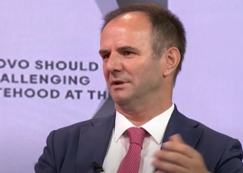 Kuçi: Kosova t’ia kërkojë BE-së “kushtet e padukshme” për liberalizimin e vizave