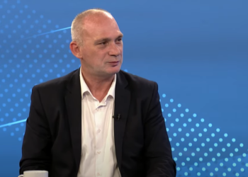 Deputeti i LVV-së: Kam përshtypjen se ministri Murati s’ka ndjenja për kombin