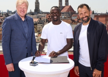 Bayerni zyrtarizon blerjen e “bomberit” senegalez, ja sa fiton Liverpooli