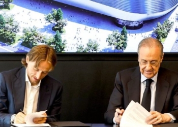 Zyrtare: Real Madridi rinovon kontratën e Luka Modricit