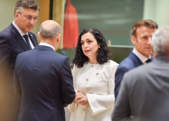 Osmani takohet me Scholz në Samitin e BE-së: Është gjithnjë përkrahës i Kosovës në perspektivën evropiane