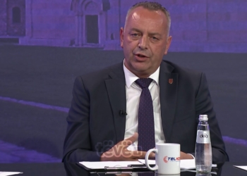 Ramosaj: Sa të jem kryetar komune nuk do ta zbatoj vendimin e Kushtetueses për Manastirin e Deçanit