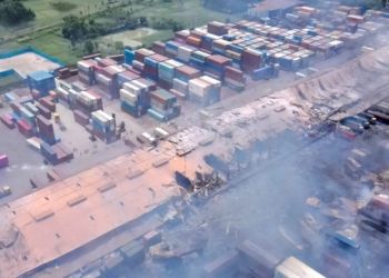 Të paktën 38 të vdekur nga zjarri në Bangladesh