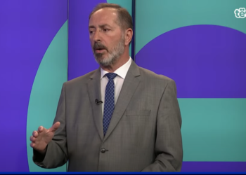 Sadriu tregon se sa pritet të zgjasin punimet për ndërtimin e xhamisë së re në Prishtinë