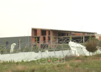 Bujqit kërkojnë t’u kompensohet dëmi, komuna thotë se s’ka buxhet