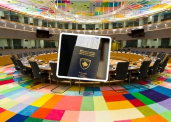 Liderët ulen në tryezën e rumbullakët ku pritet të diskutohet heqja e vizave për Kosovën