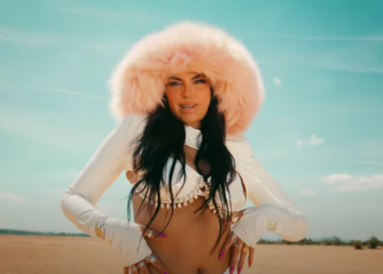 Donna Dafi publikon këngën e saj të parë gjermane “Yas Bitch”!