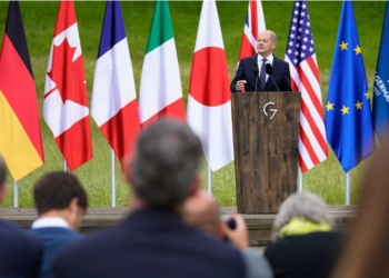 Scholz: Rusia duhet të paguajë një çmim të lartë për luftën në Ukrainë