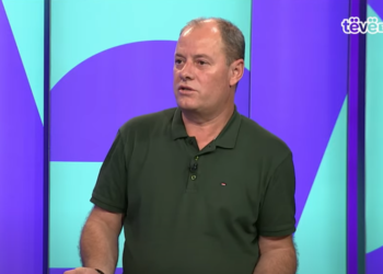 Dukolli paralajmëron veprime demokratike nëse nuk shkarkohet ministri Murati