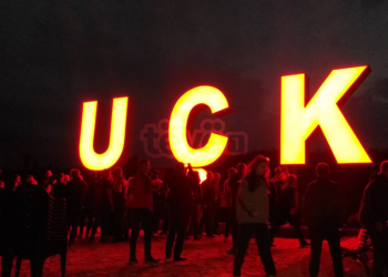 Në Reçak zbulohen tri shkronjat e arta të lirisë