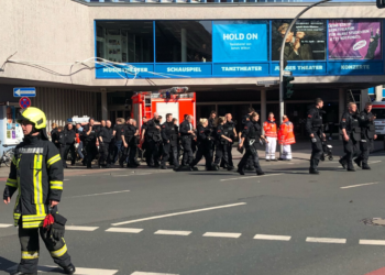 Një i vdekur e dhjetëra të lënduar në Berlin pasi vetura shkeli turmën