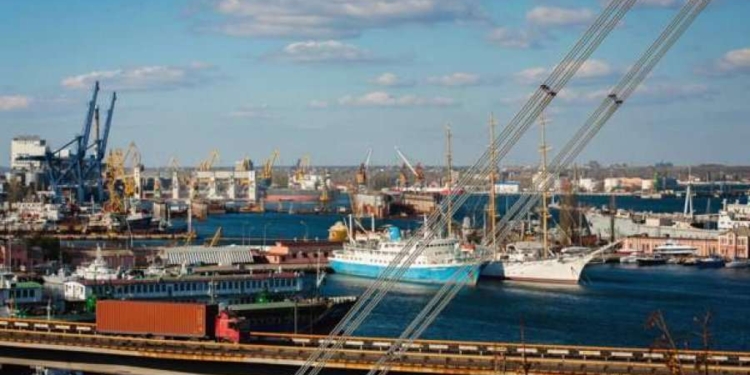 Ukraina bën thirrje që t’i jepet fund bllokadës detare ruse