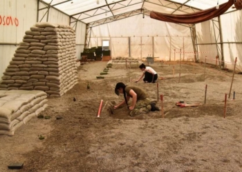 Gratë ukrainase trajnohen në Kosovë për heqjen e minave