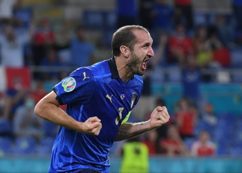 Chiellini nuk ka ndërmend të tërhiqet, prezantohet në klubin e ri