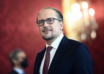 Ministri austriak Schallenberg viziton sot Kosovën