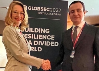 Kurti takon ministren finlandeze, e falënderon për mbështetjen për anëtarësimin e Kosovës në KiE