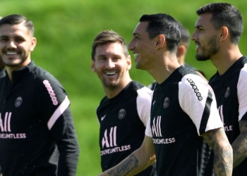 Humbi rolin e titullarit te PSG-ja, Paredes vendos për të ardhmen