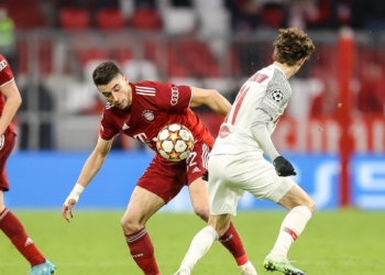 Leeds nuk ndalet në merkato, arrin akordin për blerjen e mesfushorit të Bayernit