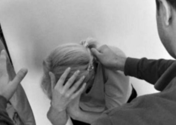 Djali rrah nënën e tij në Pejë