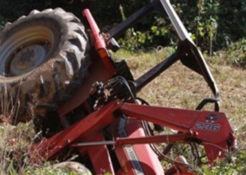 Bie nga traktori, lëndohet rënd një person nga Malisheva