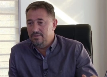 Lushtaku e quan skandaloz lajmin për shkarkimin e Fadil Kodrës nga pozita e Drejtorit të AME-së