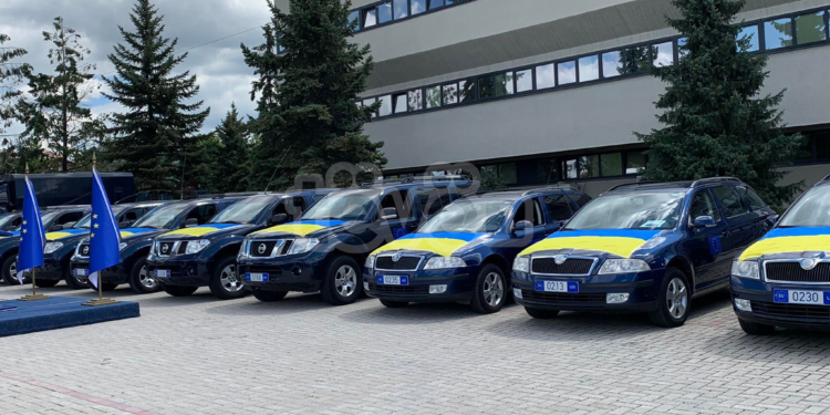 EULEX bëhet gati për t’i nisur ndihmat për qytetarët e Ukrainës