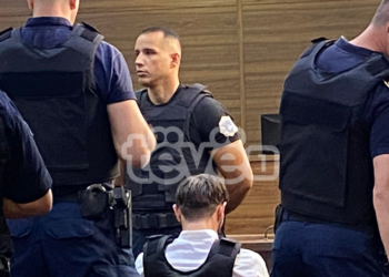 Nis gjykimi ndaj dy të dyshuarve për vrasjen e 18-vjeçares, Krivaqa i veshur me antiplumb