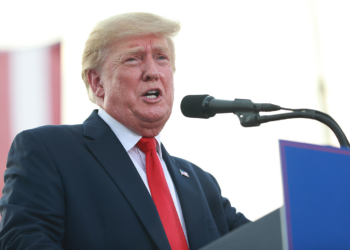 Trump: Shitësit e drogës dhe vrasësit e policëve të dënohen me vdekje