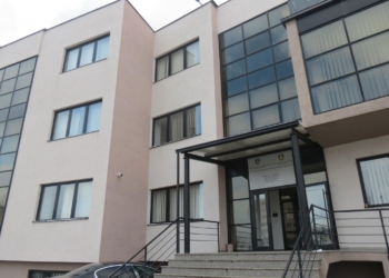 Mori paga nga komuna pa shkuar asnjëherë në punë – Ngritet aktakuzë ndaj tre zyrtarëve