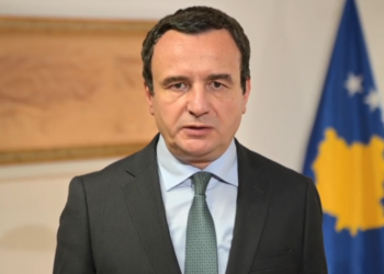 Kurti: Strukturat ilegale bllokuan rrugët të nxitur nga deklaratat në Beograd