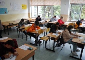 Vlerësimi i nxënësve në dy periudha shpresë për reformë më të thellë në arsim