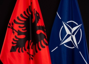 Shqipëria i hap dritën jeshile NATO-s për një bazë të re detar