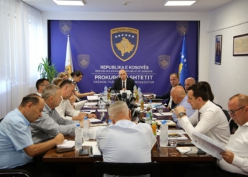 Kelmendi takohet me kolegjiumin e kryeprokurorëve të prokurorive të vendit
