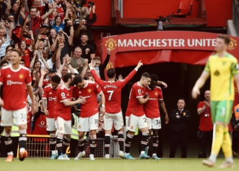 Zyrtare, Fulham City firmos me mesfushorin e United