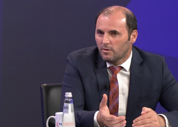 Murtezi paralajmëron që së shpejti qytetarët që marrin kuponin fiskal do të shpërblehen