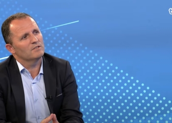 Hoti: Nuk përjashtohet mundësia që situata me COVID-19 të ashpërsohet