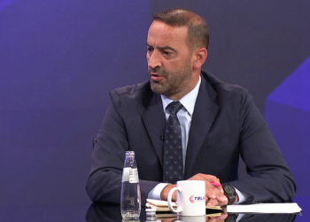 Haradinaj për Kurtin: Është bërë multikolor