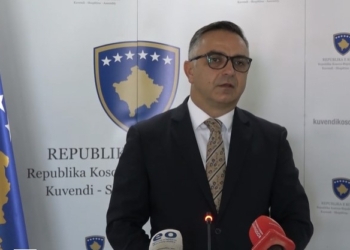 Tahiri: Ekonomia e Kosovës është para kolapsit