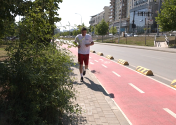 Vrapoi 40 km në shenjë nderimi të policëve të rënë gjatë detyrës