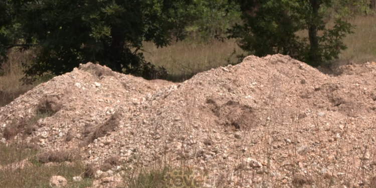 Varreza për gropimin e kafshëve të ngordhura në Stubël, banorët kundër vendimit të komunës