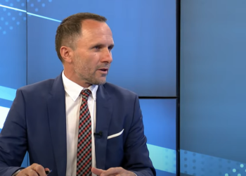 Avdia tregon se çka duhet të bëjë Kosova pas hapjes së negociatave të Shqipërisë për anëtarësim në BE