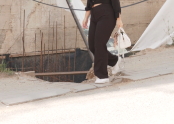 Trotuaret ne rrugen Muharrem Fejza,qytetaret ndihen te rrezikuar