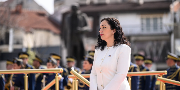 Osmani merr pjesë në inaugurimin e presidentit të ri të Shqipërisë, Bajram Bega