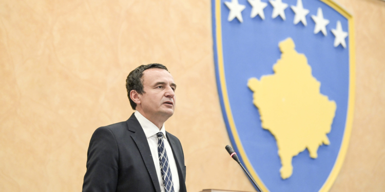 Kurti: Do ta përkrahim sektorin privat në shërbim të zhvillim  ekonomik