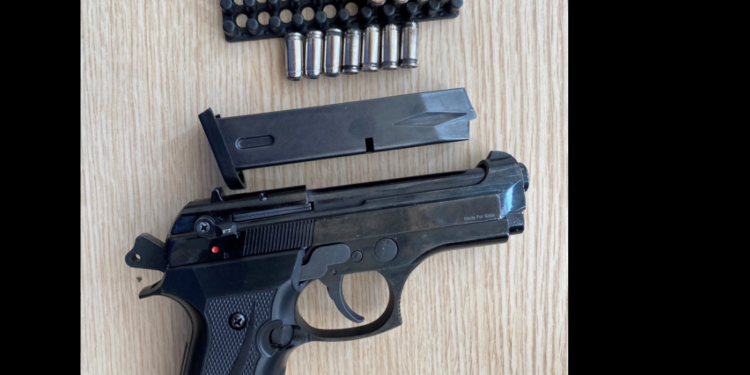 Arrestohet 32- vjeçari në Gjilan, gjuajti me armë zjarri në një dasëm