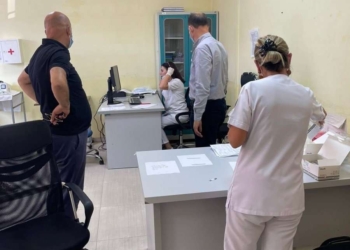 Pas rritjes së rasteve me Covid-19 hapet edhe një qendër testimi në Prishtinë